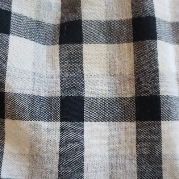 Baby gap grey white black plaid button down shirt - Picture 6 of 6